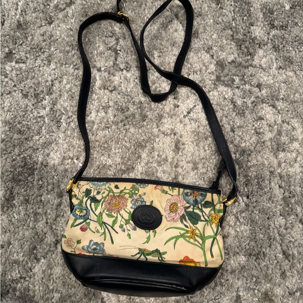 GUCCI Flora canvas and navy Leather Crossbody Bag